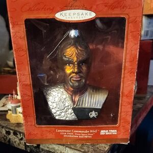 Keepsake Ornament Star Trek Lt. Commander Worf Bust - Brown & Silver